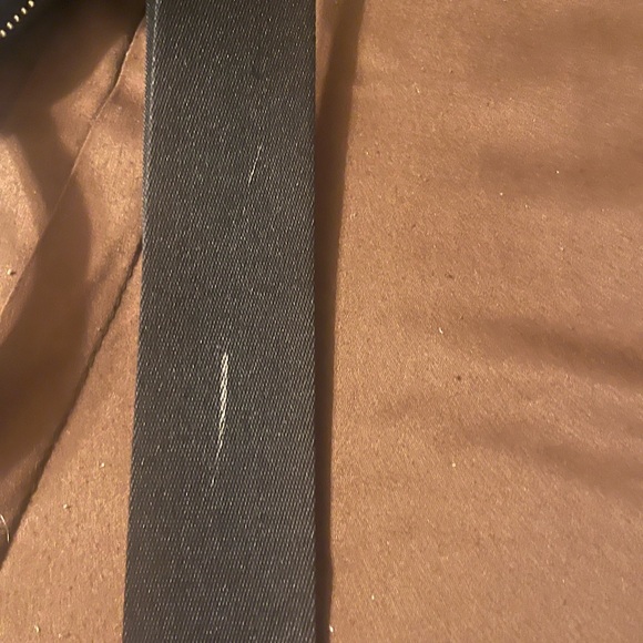 Unisex Black Leather Embossed Coach Shoulder/Computer Bag - Picture 11 of 12